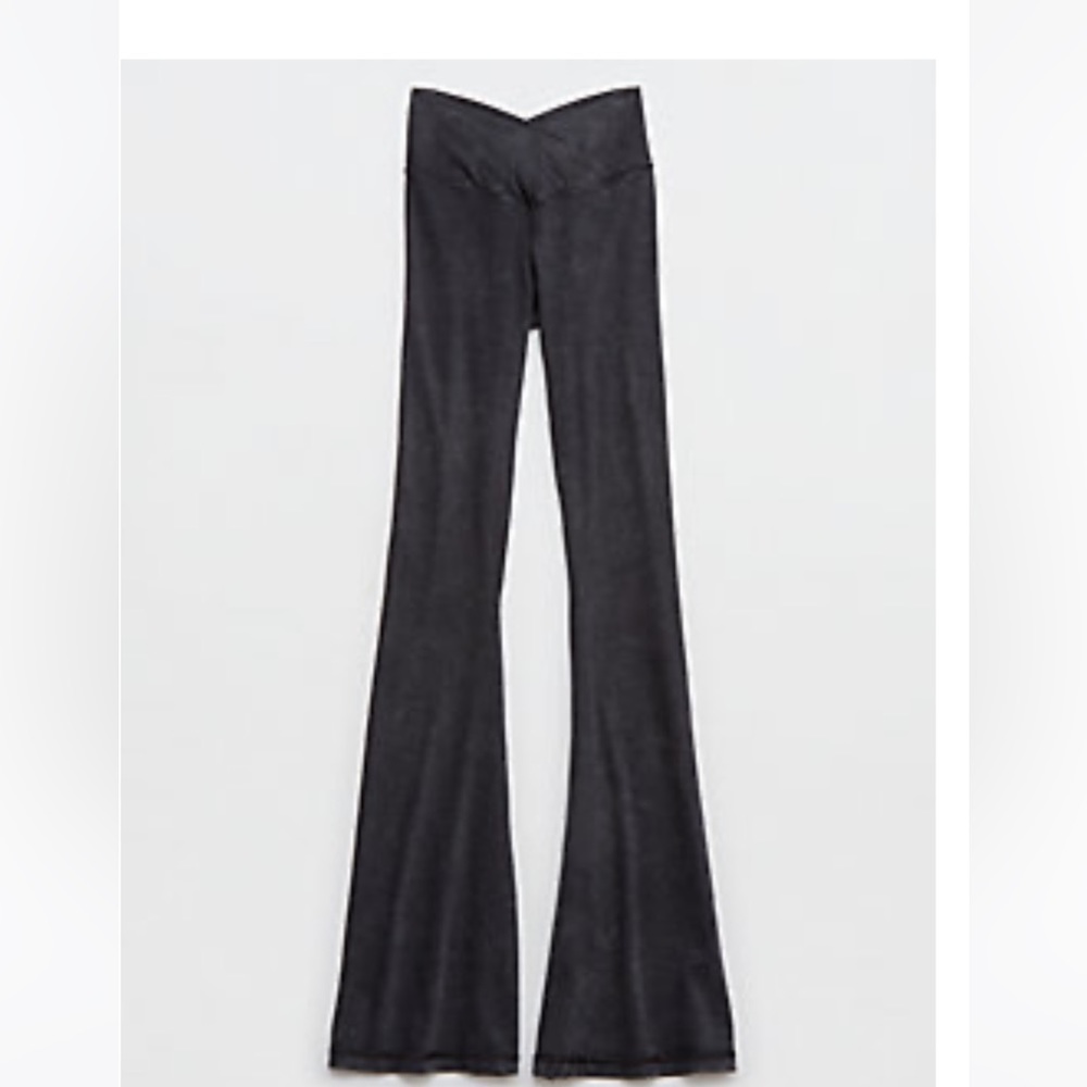 OFFLINE By Aerie Real Me Double Crossover Flare Leggings